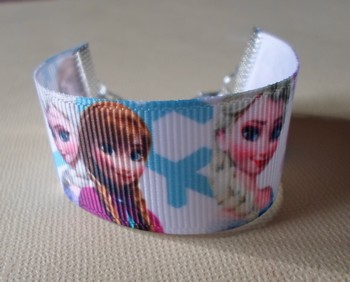 Bracelet ruban Reine des neiges 3